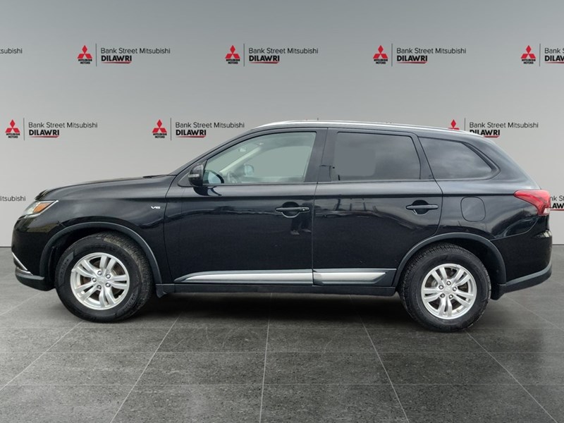 2017 Mitsubishi Outlander AWC 4dr SE