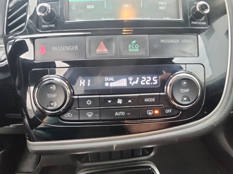 2017 Mitsubishi Outlander AWC 4dr SE