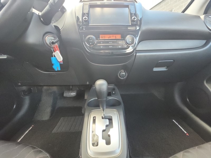 2023 Mitsubishi Mirage ES CVT