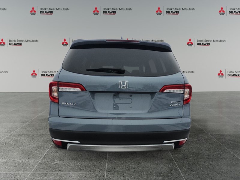 2022 Honda Pilot Touring 8-Passenger AWD