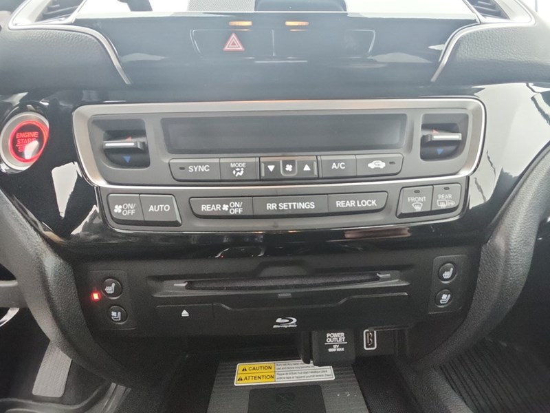 2022 Honda Pilot Touring 8-Passenger AWD