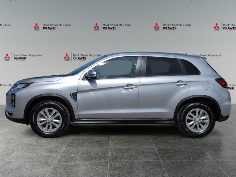 STERLING SILVER 2024 Mitsubishi RVR SE AWC