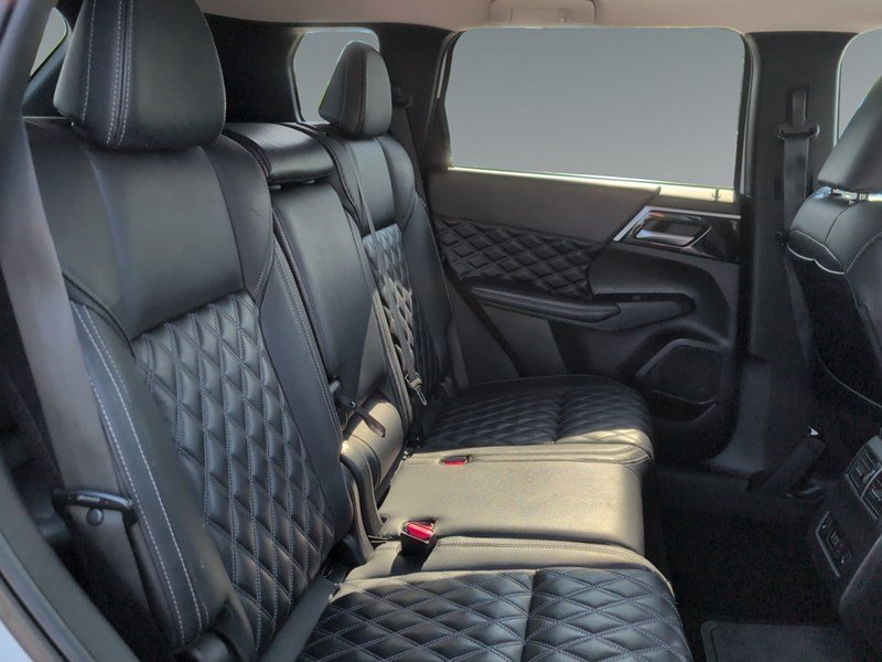 2024 Mitsubishi Outlander Plug-In Hybrid SEL S-AWC