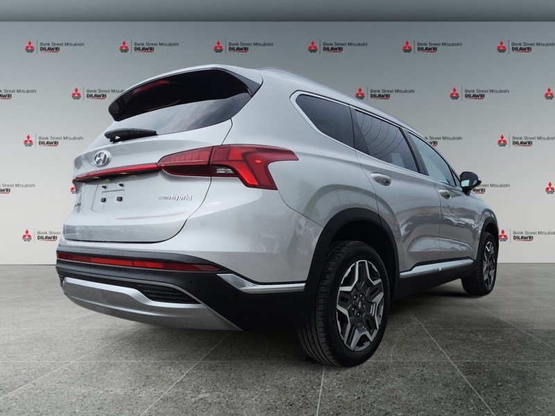 2023 Hyundai Santa Fe HEV Luxury AWD