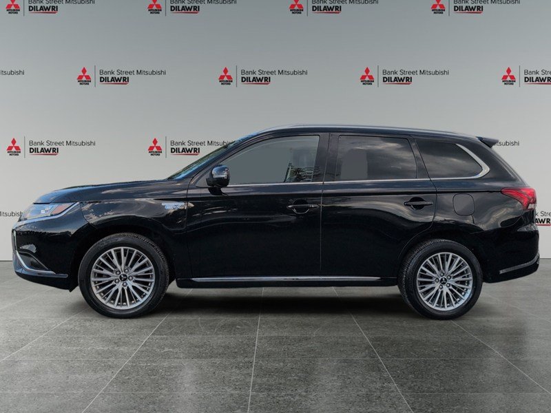 2022 Mitsubishi Outlander Plug-In Hybrid SE S-AWC