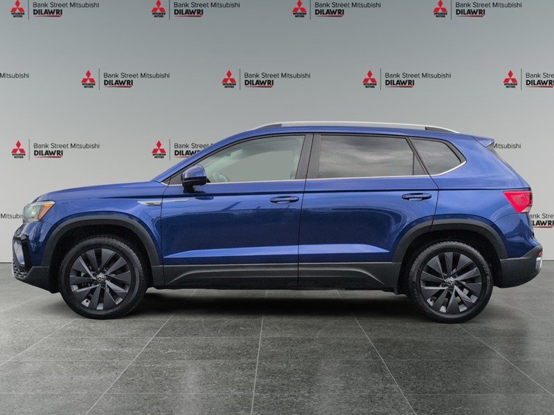 CORNFLOWER BLUE 2024 Volkswagen Taos Comfortline FWD