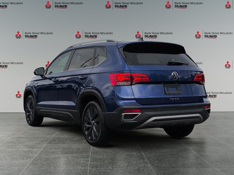 CORNFLOWER BLUE 2024 Volkswagen Taos Comfortline FWD