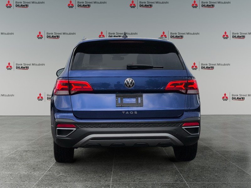 CORNFLOWER BLUE 2024 Volkswagen Taos Comfortline FWD