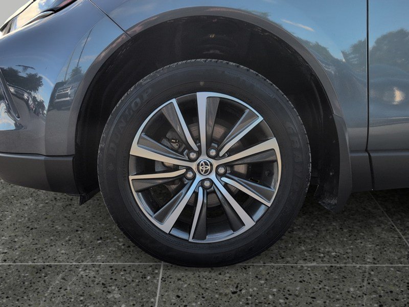 WIND CHILL PEAR 2024 Toyota Venza LE AWD