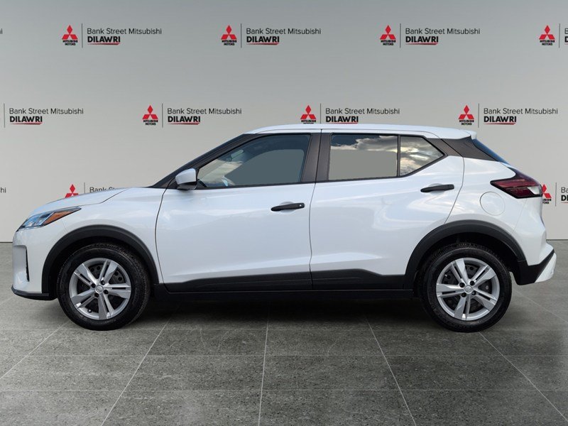FRESH POWDER 2024 Nissan Kicks S FWD