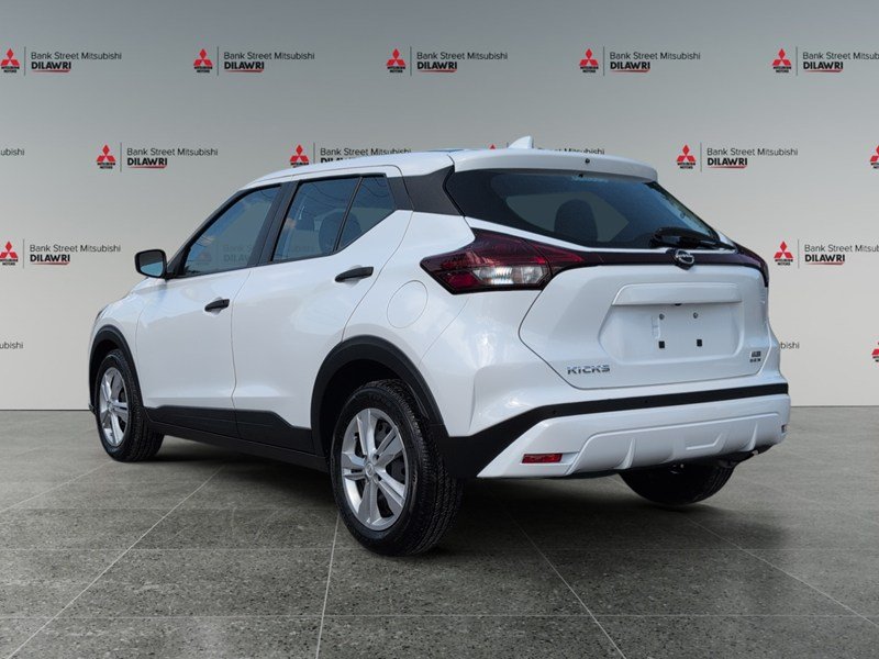FRESH POWDER 2024 Nissan Kicks S FWD