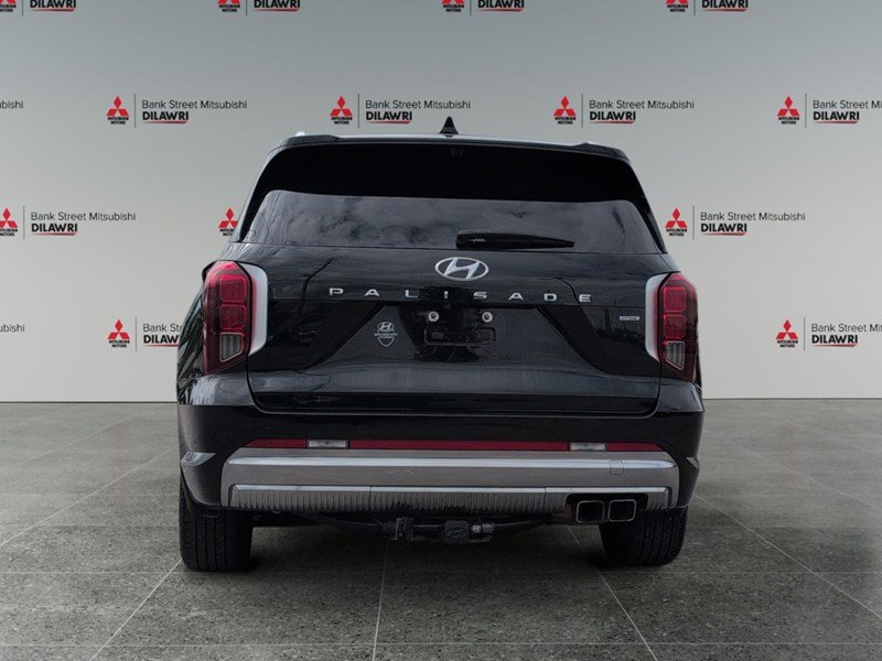 ABYSS BLACK 2023 Hyundai Palisade Ultimate Calligraphy 7-Passenger AWD