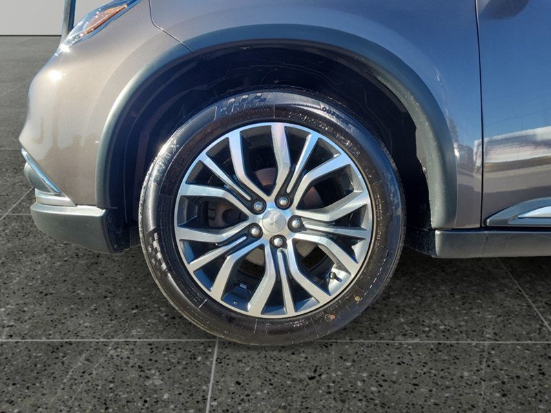 2018 Mitsubishi Outlander ES AWC