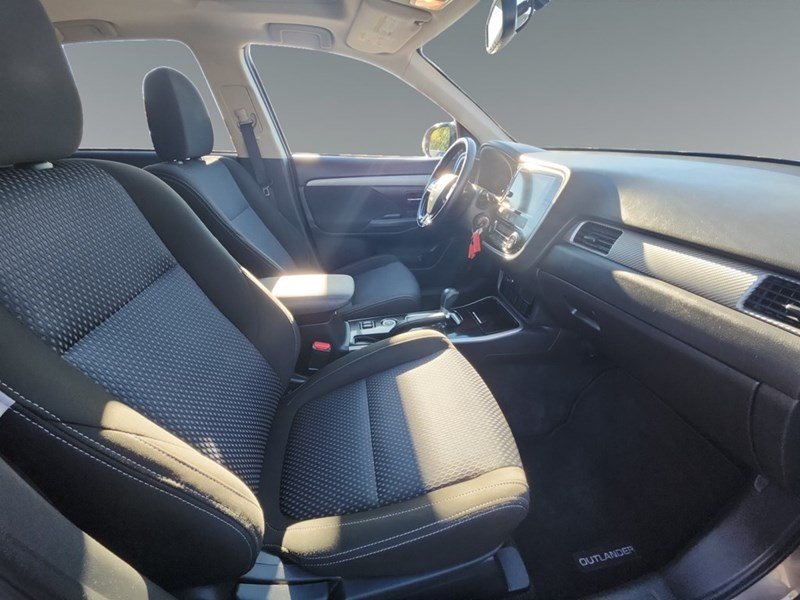 2018 Mitsubishi Outlander ES AWC