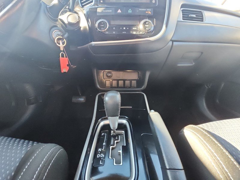 2018 Mitsubishi Outlander ES AWC