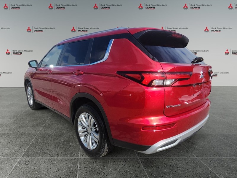 2024 Mitsubishi Outlander SE S-AWC