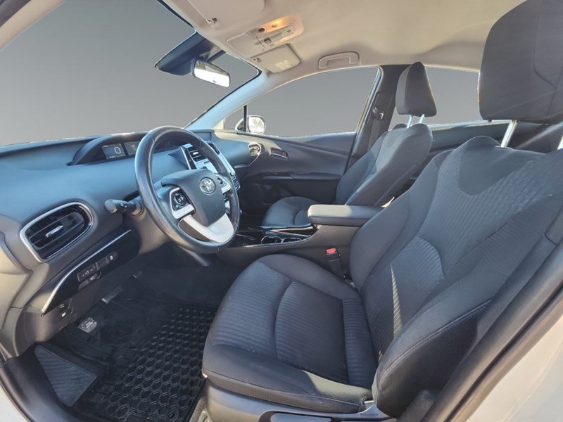 2017 Toyota Prius Prime 5dr HB