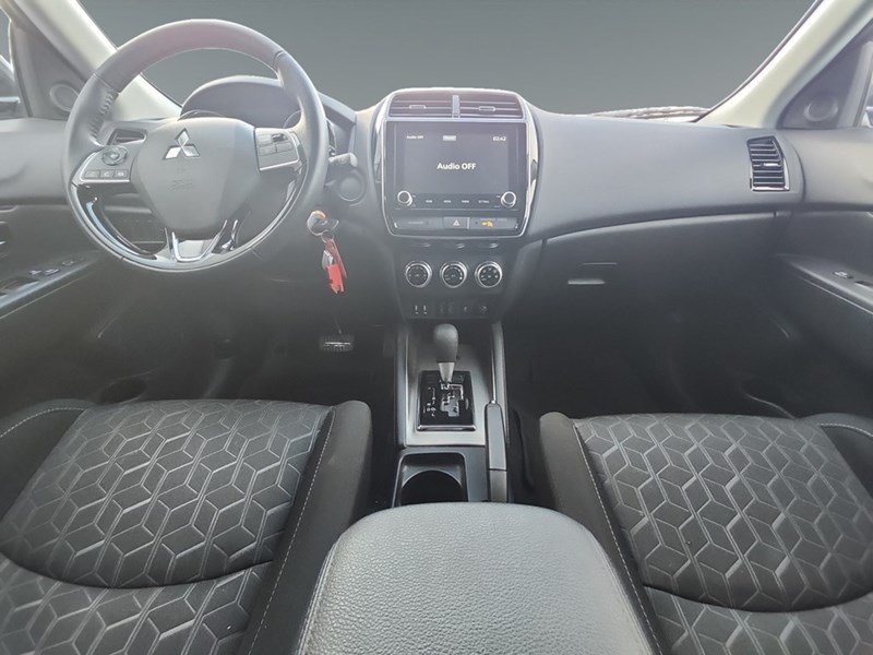 2024 Mitsubishi RVR SE AWC