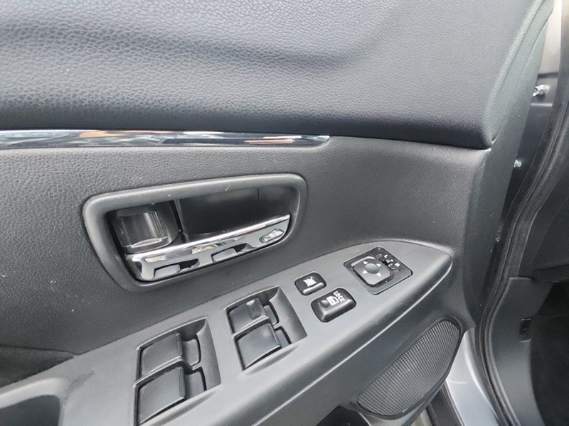 2024 Mitsubishi RVR SE AWC