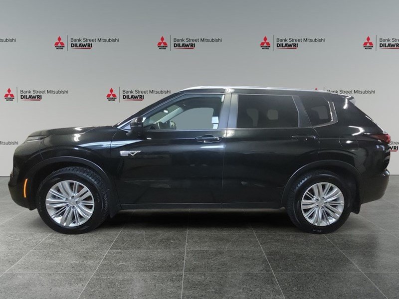 2024 Mitsubishi Outlander Plug-In Hybrid LE S-AWC