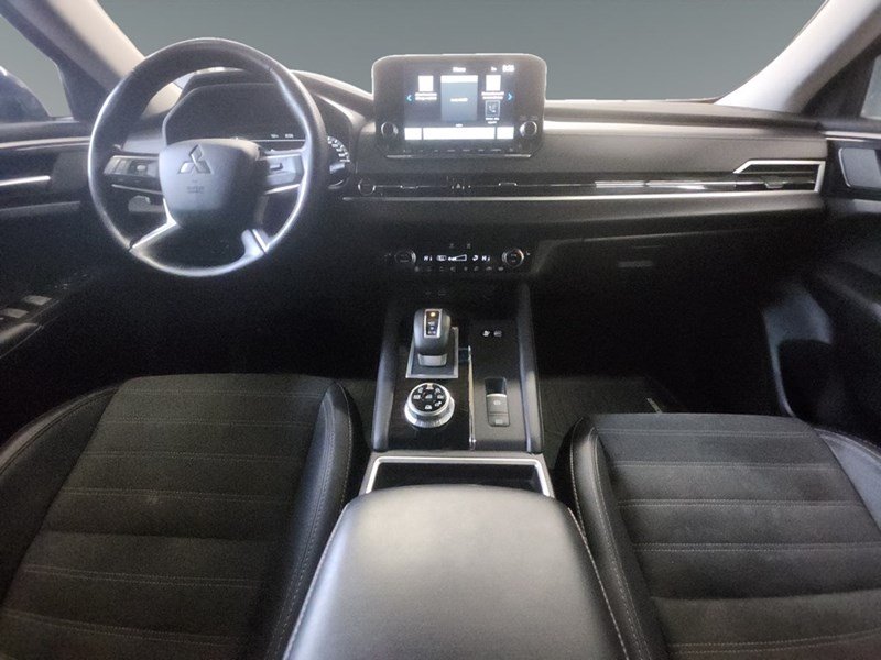 2024 Mitsubishi Outlander Plug-In Hybrid LE S-AWC