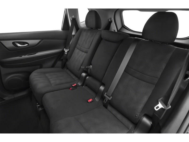 2016 Nissan Rogue FWD 4dr S Interior Shot 6