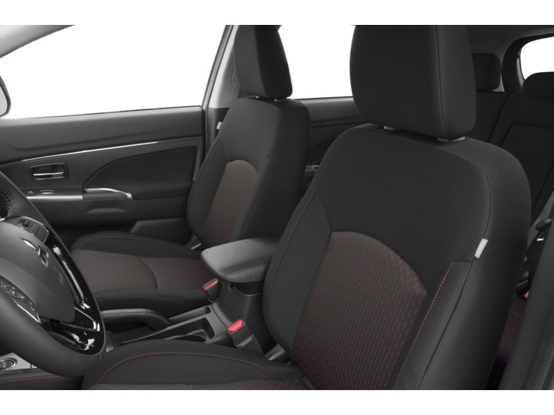 2018 Mitsubishi RVR SE AWC Interior Shot 4