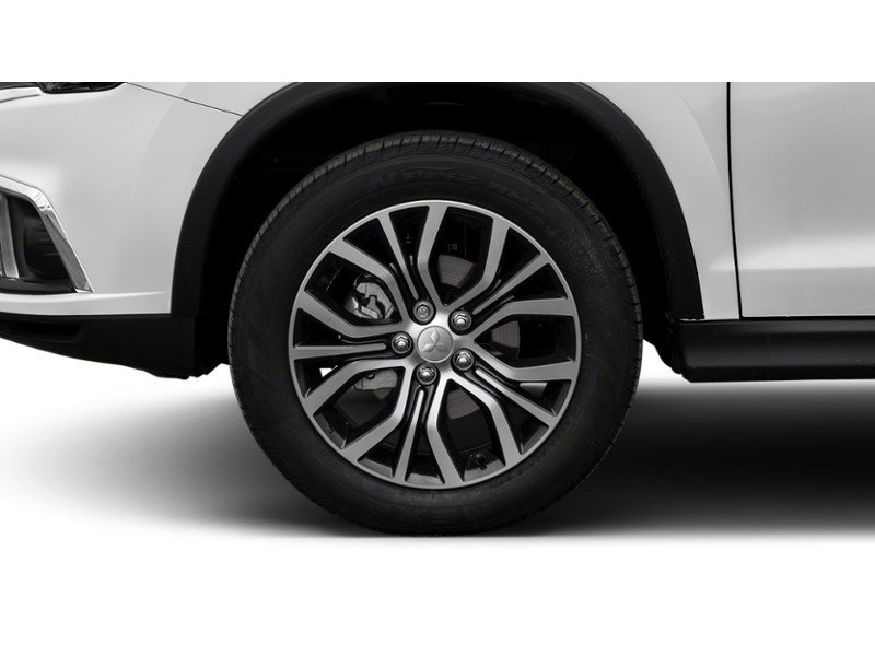 2019 Mitsubishi RVR ES FWD Exterior Shot 5