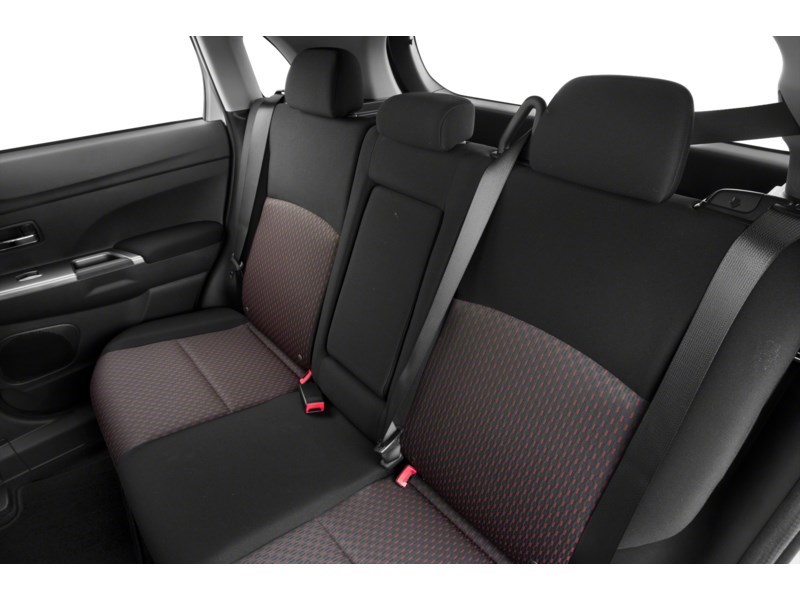 2018 Mitsubishi RVR SE AWC Interior Shot 5
