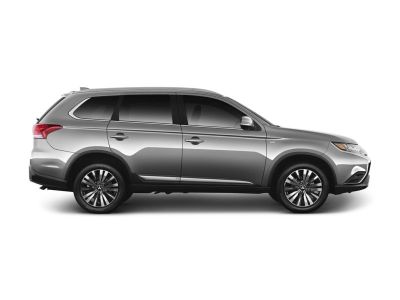 2020 Mitsubishi Outlander ES OEM Shot 6