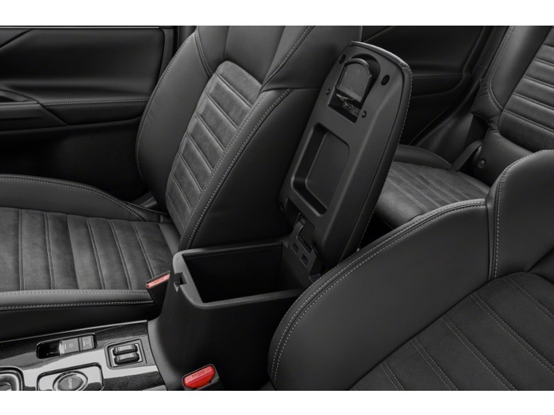 2019 Mitsubishi Outlander GT S-AWC Interior Shot 7