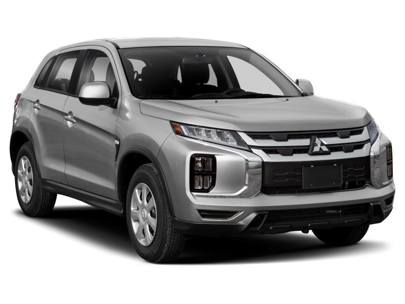 2025 Mitsubishi RVR ES FWD Exterior Shot 8
