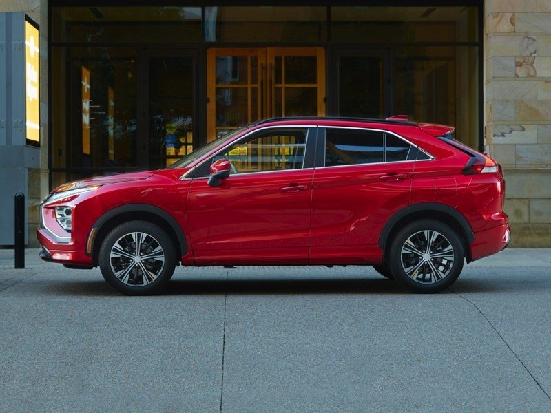2023 Mitsubishi Eclipse Cross ES OEM Shot 3