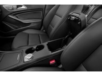 2015 Mercedes-Benz CLA-Class 4dr Sdn CLA 250 4MATIC Interior Shot 8