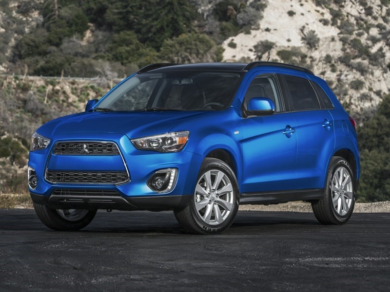 Mitsubishi rvr 2015