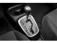 2017 Toyota Yaris 5dr HB Auto LE Exterior Shot 12