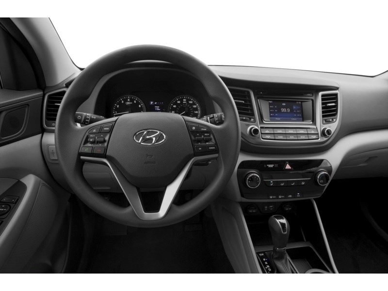 2017 Hyundai Tucson FWD 4dr 2.0L Premium Interior Shot 3