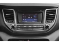 2017 Hyundai Tucson AWD 4dr 1.6L SE Interior Shot 2