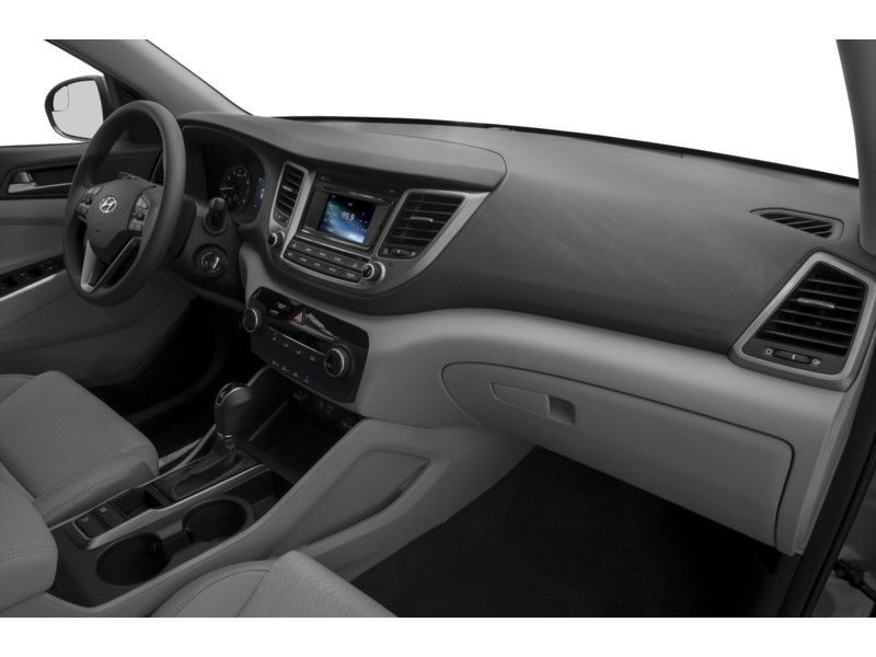 2017 Hyundai Tucson AWD 4dr 1.6L SE Interior Shot 1