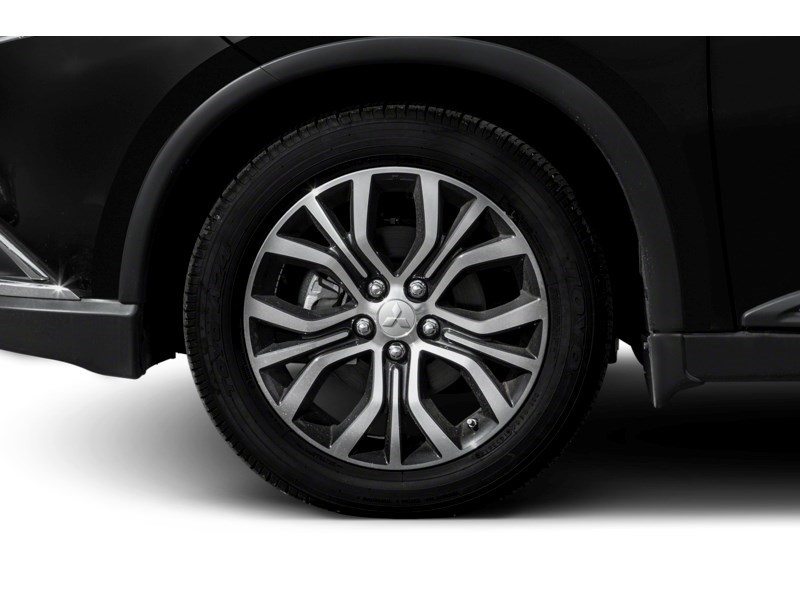 2016 Mitsubishi Outlander AWC 4dr GT Exterior Shot 5