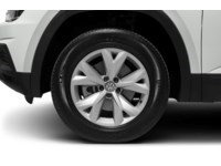 2018 Volkswagen Atlas Highline 3.6 FSI 4MOTION Exterior Shot 5
