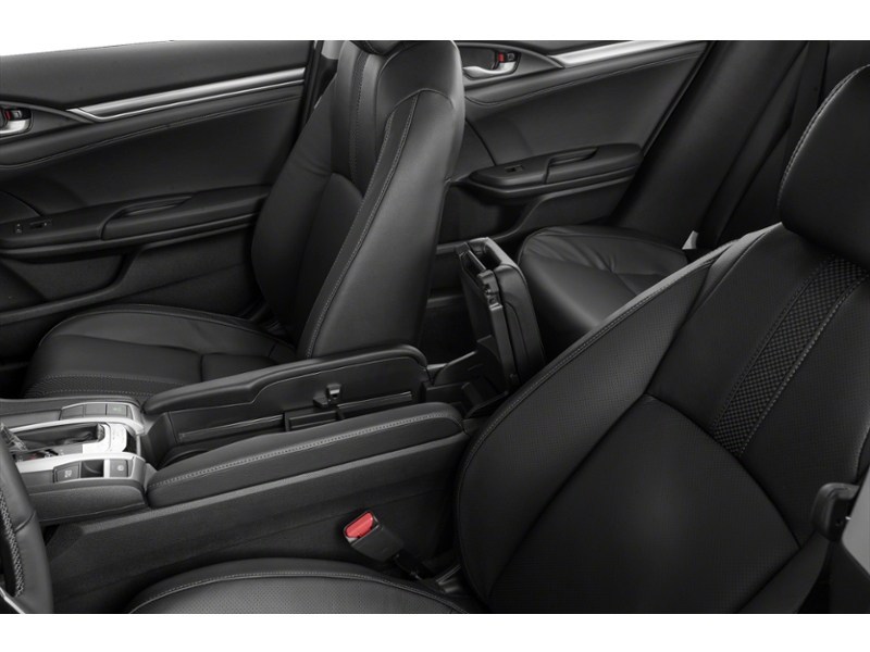 2019 Honda Civic Touring CVT interior