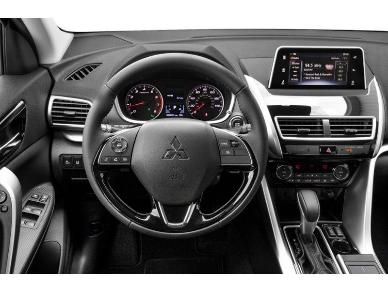 PEARL WHITE 2020 Mitsubishi Eclipse Cross SE S-AWC interior