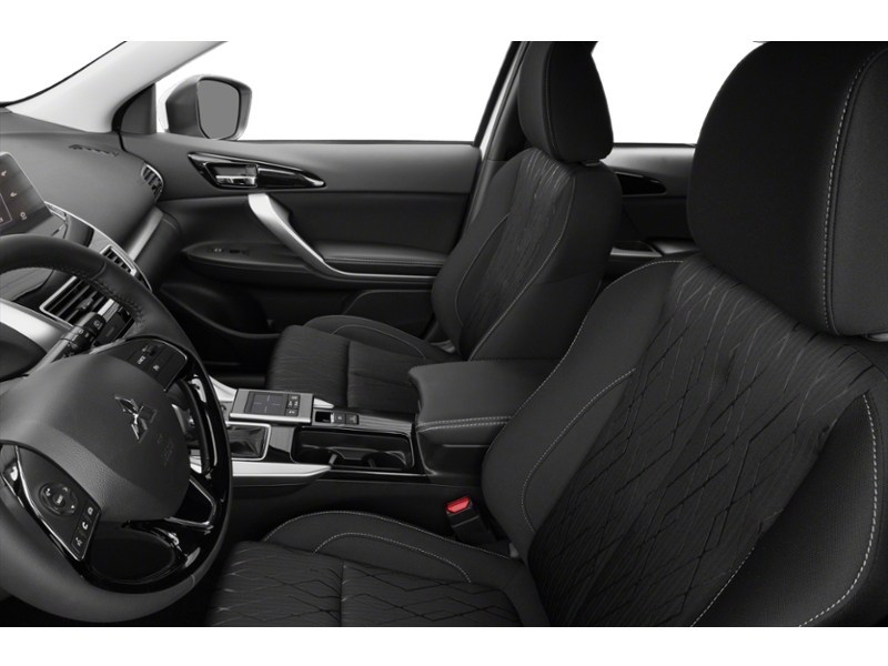 PEARL WHITE 2020 Mitsubishi Eclipse Cross SE S-AWC interior