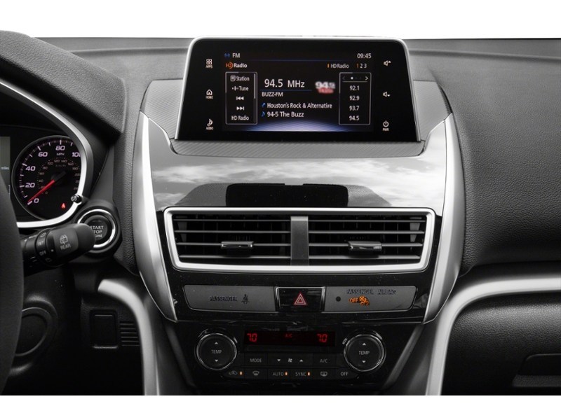 PEARL WHITE 2020 Mitsubishi Eclipse Cross SE S-AWC interior