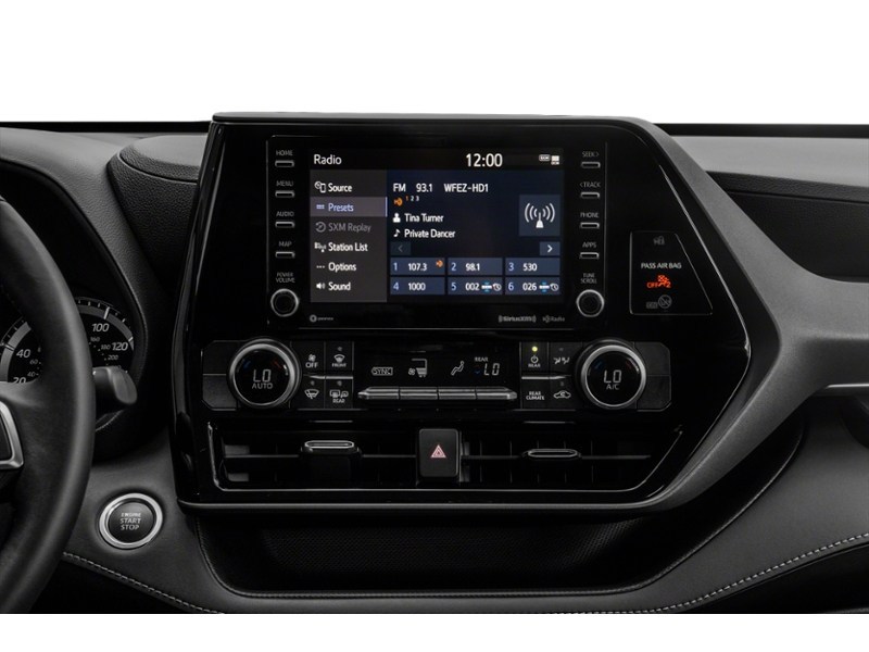 2020 Toyota Highlander LE AWD interior