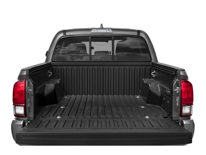 2022 Toyota Tacoma 4x4 Double Cab Auto Exterior Shot 3