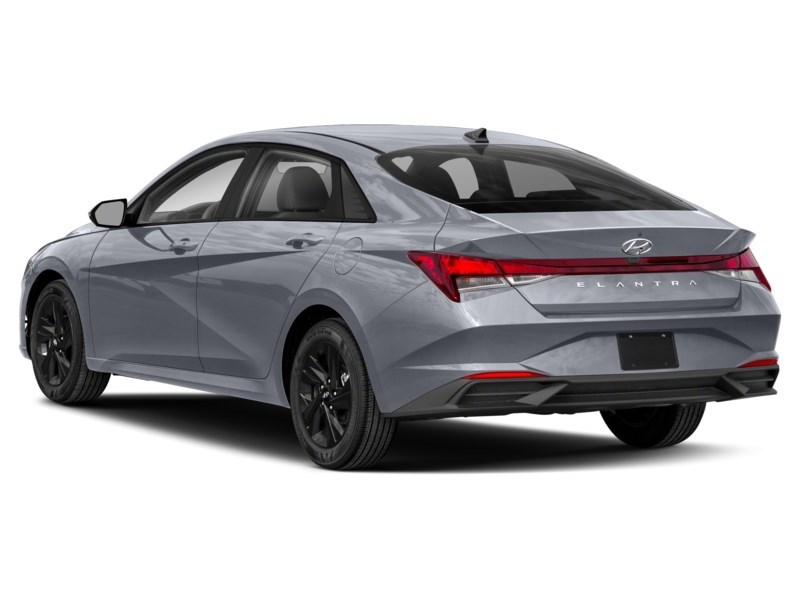 2022 Hyundai Elantra Preferred IVT Exterior Shot 9