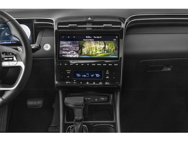 2022 Hyundai Santa Cruz Ultimate AWD interior
