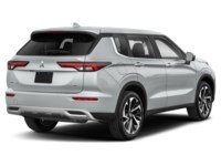 2022 Mitsubishi Outlander SE S-AWC Exterior Shot 2